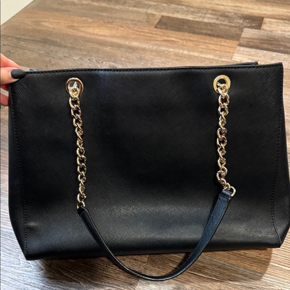 Michael Kors Black Tote with Gold Chain - Picture 4 of 12